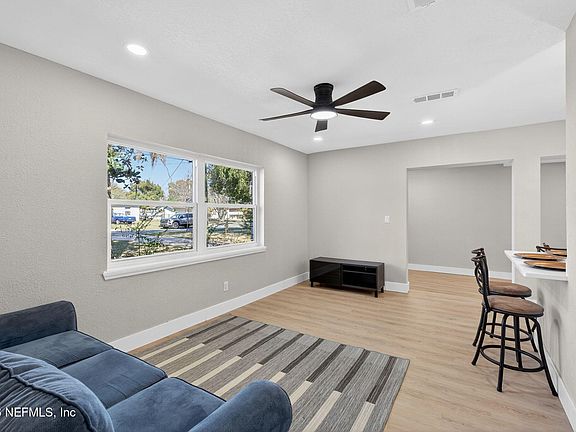 5th image of 505 NIGHTINGALE Road