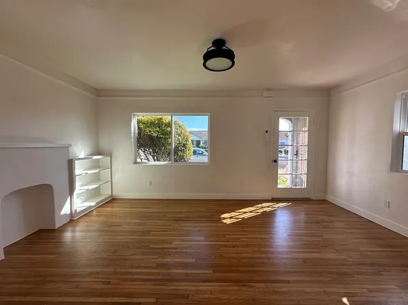 53 W Prospect St #53, Ventura, CA 93001