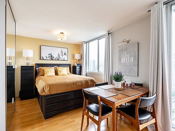 5th image of 1251 Cardero St #1706