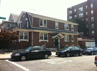 4102 75th St, Elmhurst, NY 11373