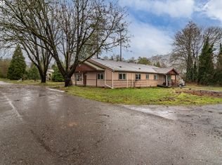 614 Beech St #B, Drain, OR 97435