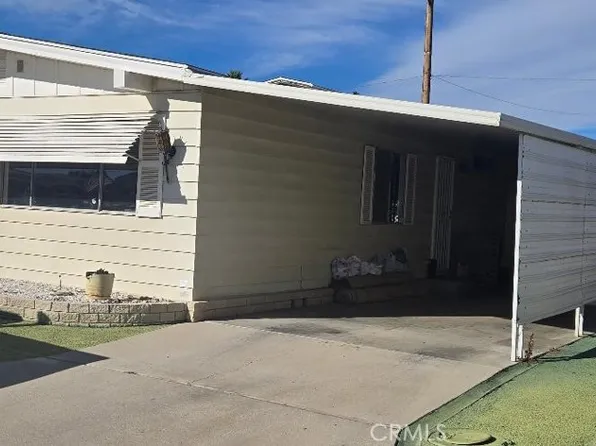 1760 Santiago Way, Hemet, CA 92545