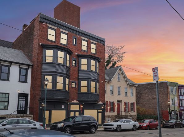 Bew Carpet Mill Flats, 6365 Germantown Ave #201, Philadelphia, PA 19144