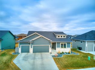 3716 NW Beechwood St, Ankeny, IA 50023