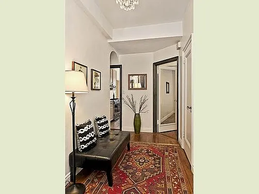 Sold by Stribling | media 13
