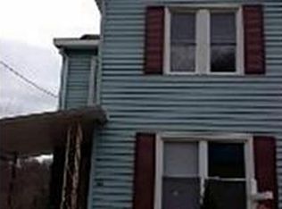 149 Spring St, Coal Center, PA 15423
