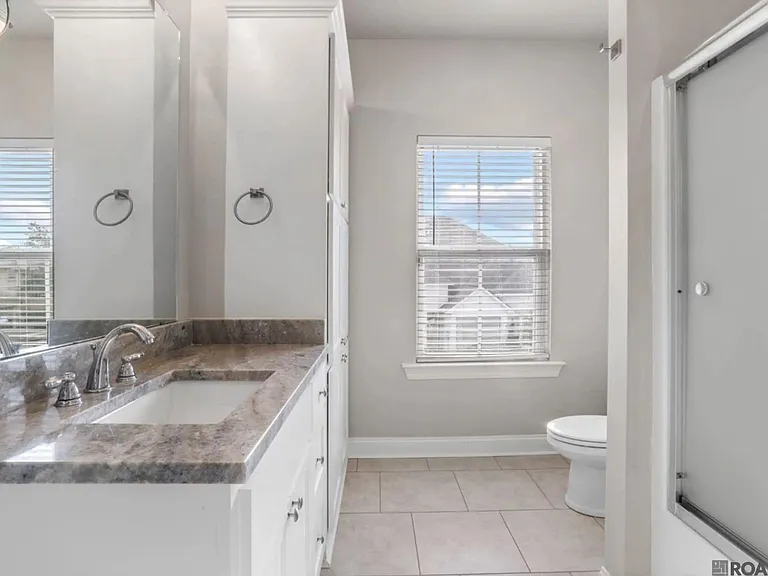 8123 Stonelake Circle East Ave — Photo 10