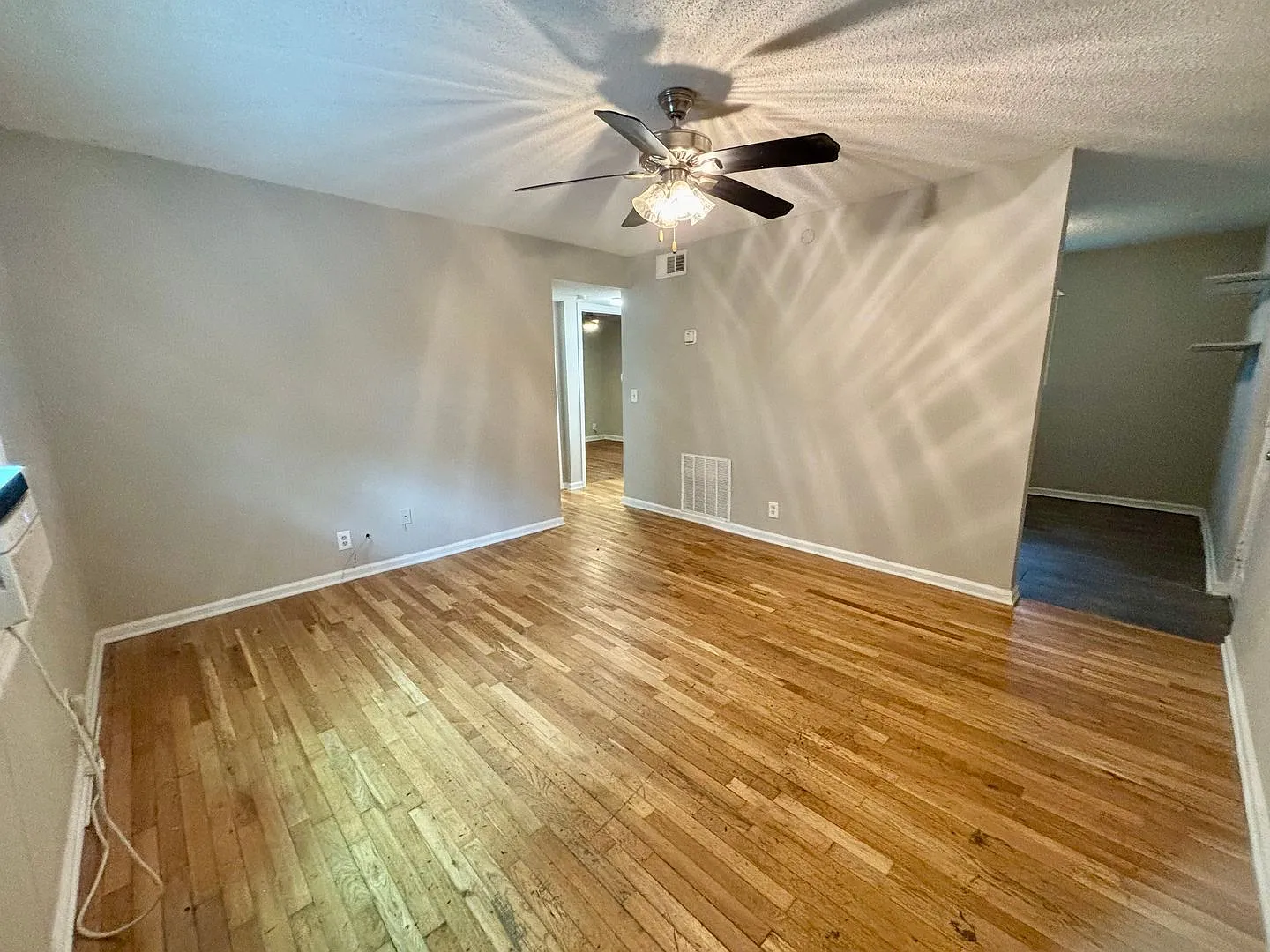 1048 Washington Street — Photo 4