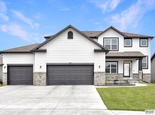 5119 N 209th Ave, Elkhorn, NE 68022