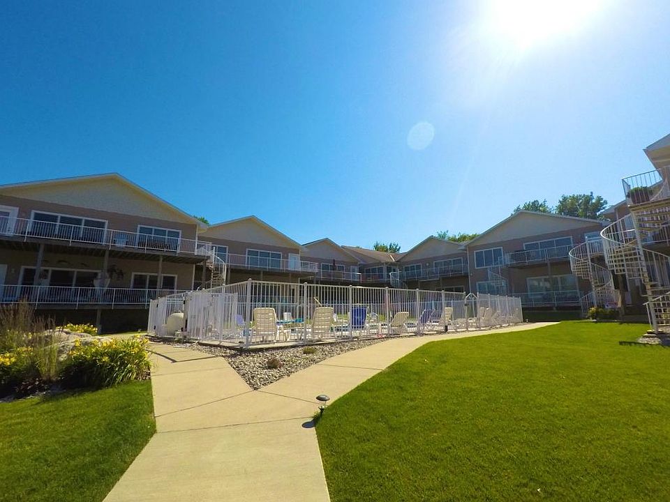 1st image of 103 21st St APT 12