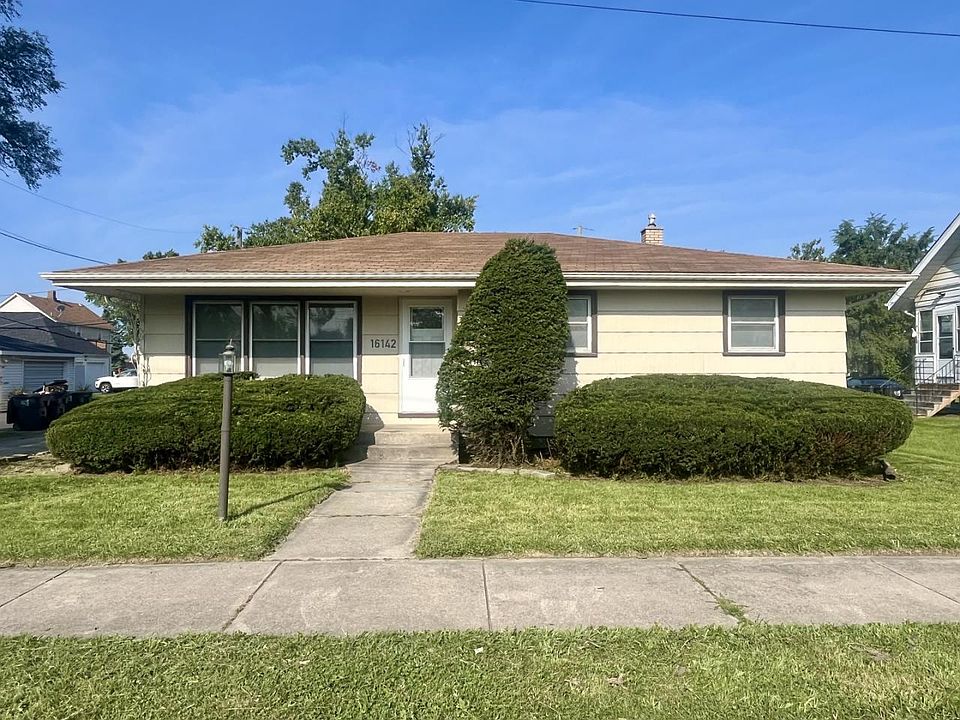 1st image of 16142 Woodlawn West Ave
