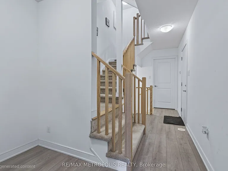 132 Blue Forest Cres — Photo 8