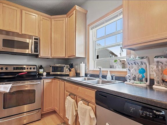 5th image of 5109 Fountain Ln N #5109