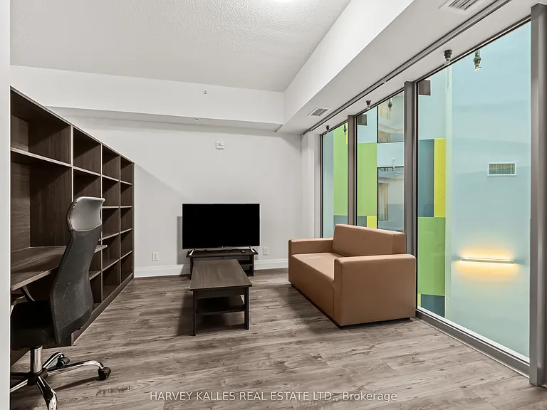 652 Princess St #237 — Photo 10