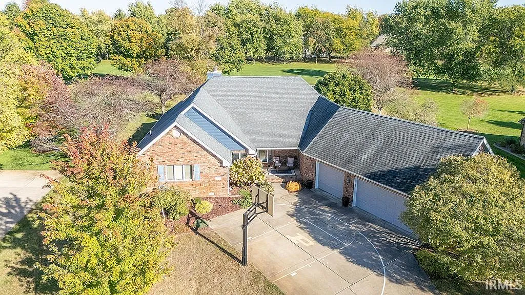 4714 Glen Moor Way photo 1