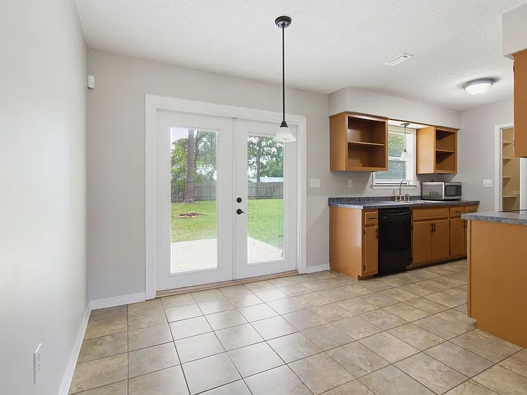 359 John King Rd — Photo 8