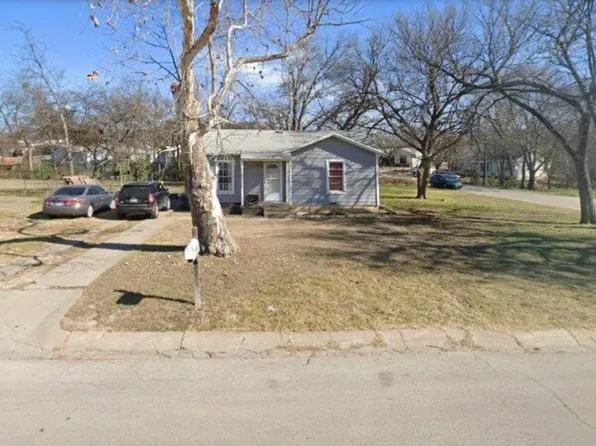 2750 Beverly Hills Dr, Fort Worth, TX 76114