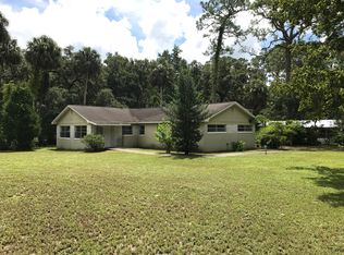 117 Park St, Inglis, FL 34449