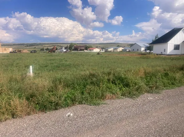 695 S Pine St, Panguitch, UT 84759