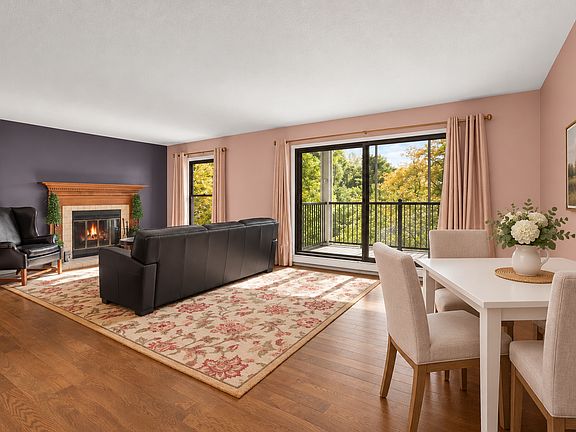 4th image of 3030 Saint Albans Mill Rd APT 211
