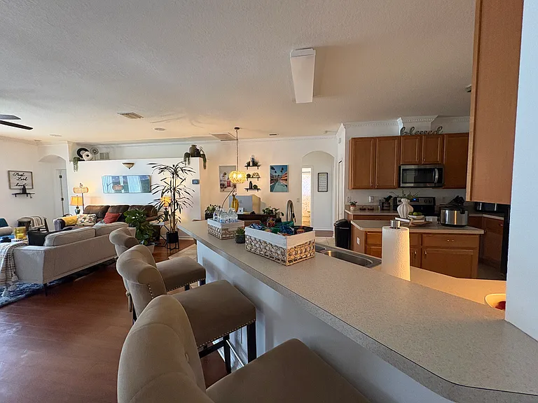 5909 Plummer Slade Ct — Photo 2