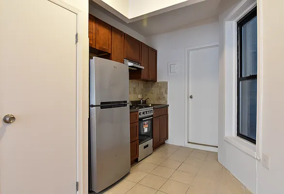 Rented by Bohemia Realty Group | media 5