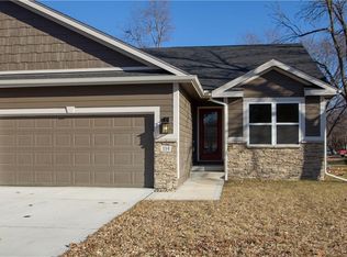 114 N 7th St, Adel, IA 50003