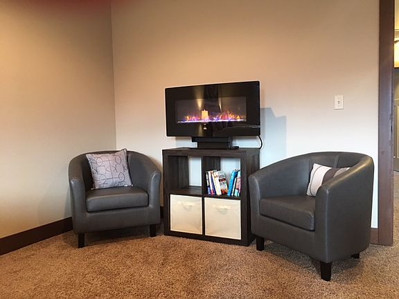 4th image of 2452 Nw Columbia #15