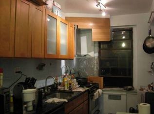 4035 Ithaca St APT 3B, Elmhurst, NY 11373