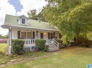 699 Woodland Dr S, Oneonta, AL 35121