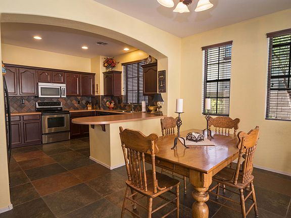 5th image of 2376 W Dusty Wren Dr