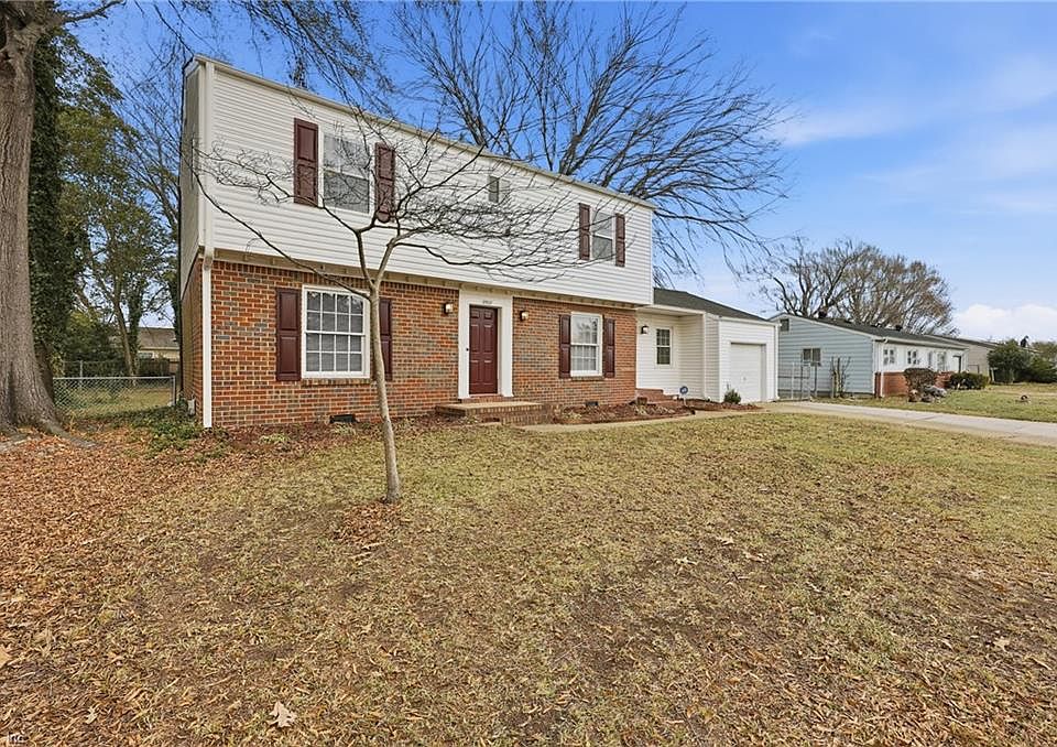 1st image of 2932 Sunrise Ave
