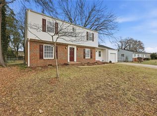 2932 Sunrise Ave, Chesapeake, VA 23324