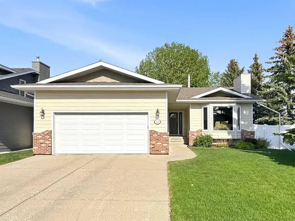112 W Denison Cres, Red Deer, AB T4R 2G1