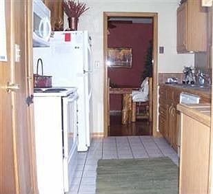 1st image of 70 Nordham Dr