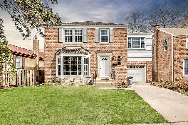 1st image of 616 Rose Ave