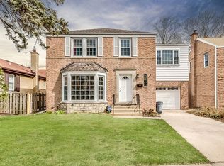 616 Rose Ave, Des Plaines, IL 60016