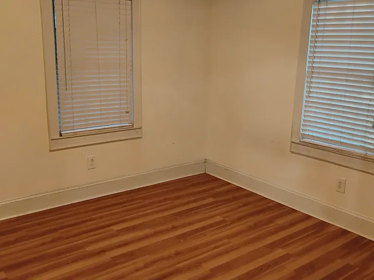 775 Bellemeade Ave NW — Photo 7