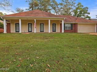 120 Hanover Dr, Brandon, MS 39047