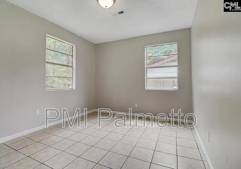 329 Saddlefield Rd — Photo 8