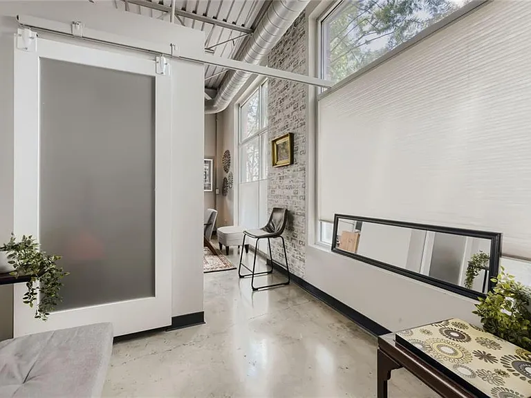 5200 Peachtree Rd #3208 — Photo 6