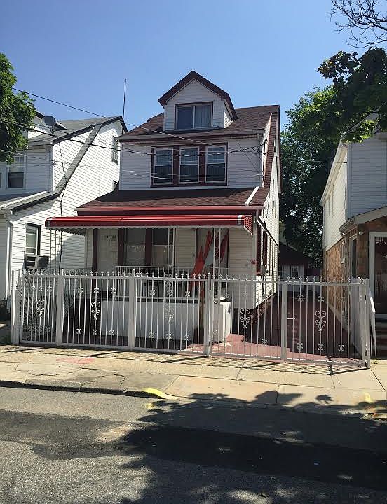1st image of 10727 128th St