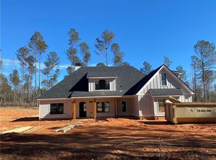 665 Mooyn Rd, Carrollton, GA 30116