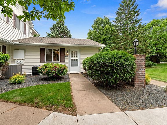 2nd image of 7568 15th Street Ln N