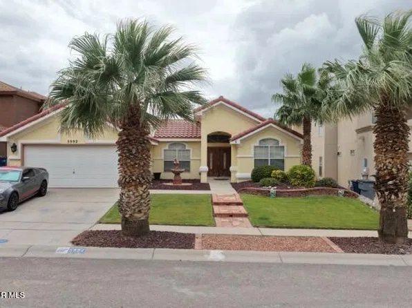 5992 Los Pueblos Dr, El Paso, TX 79912