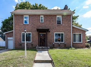 10 Glen Rd, West Hempstead, NY 11552