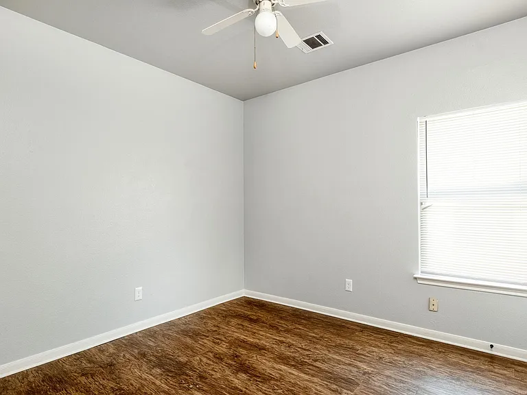 2802 Southampton Way #A — Photo 11