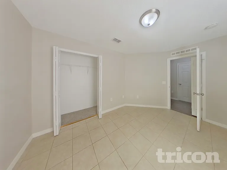 810 Ognon Ct — Photo 13