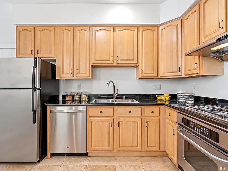 1466 Church St #1 — Photo 4
