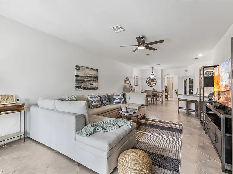 17716 Palmetto Pass Ln — Photo 4